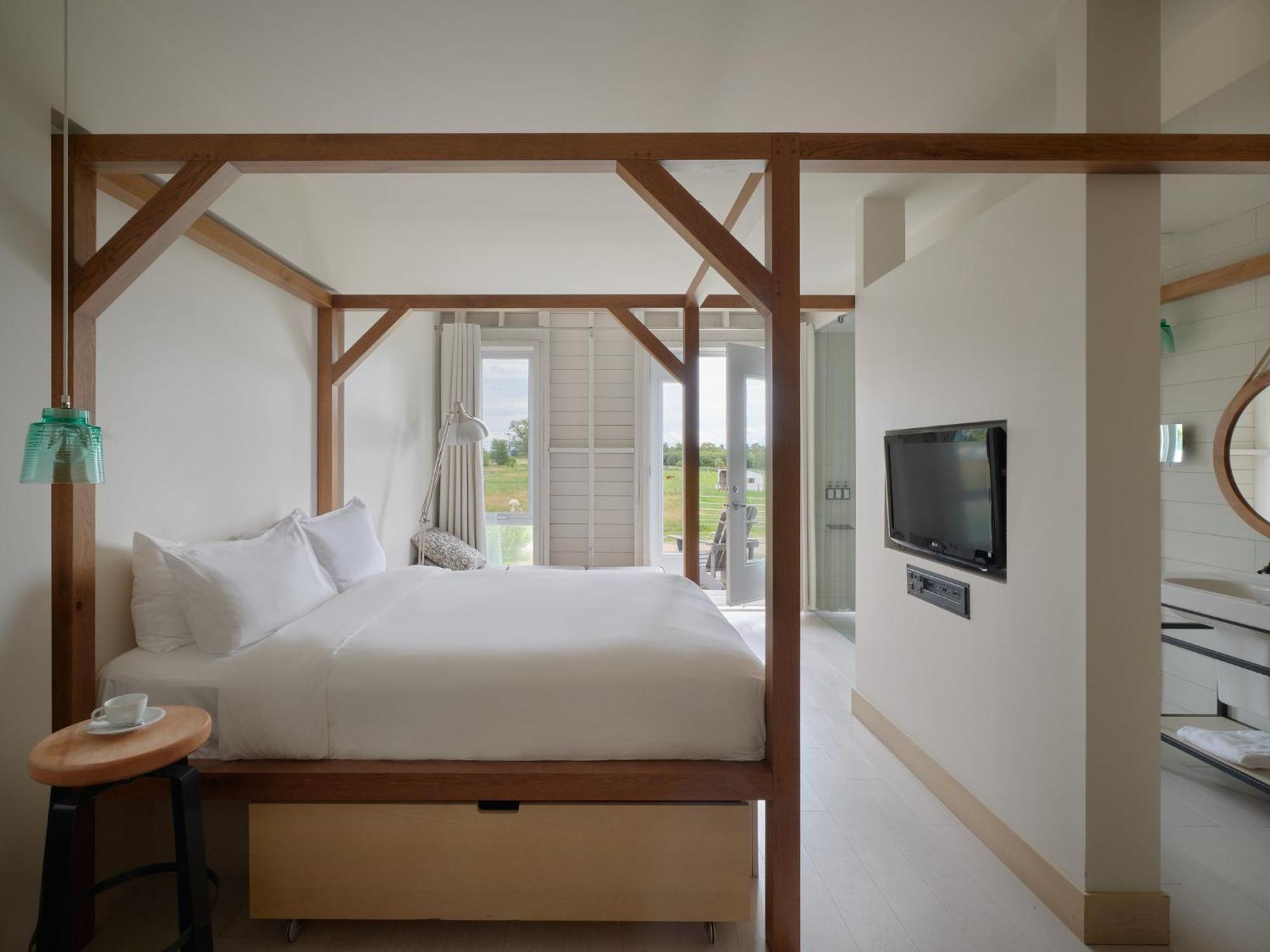 Hotel & Spa Le Germain Charlevoix بيه سان بول المظهر الخارجي الصورة