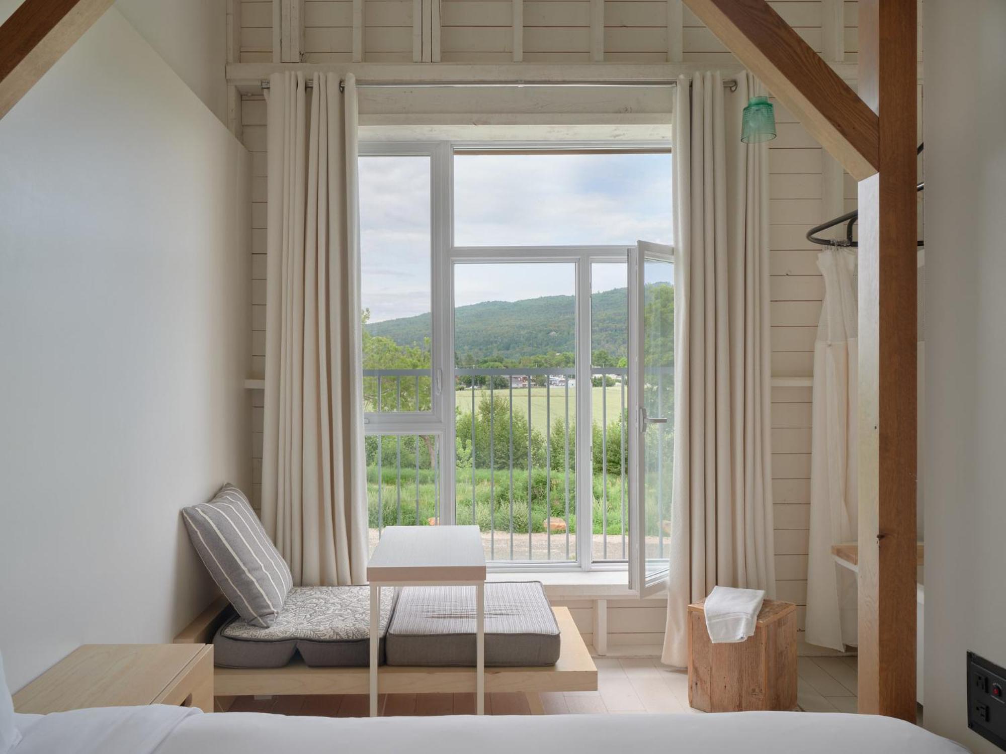 Hotel & Spa Le Germain Charlevoix بيه سان بول المظهر الخارجي الصورة